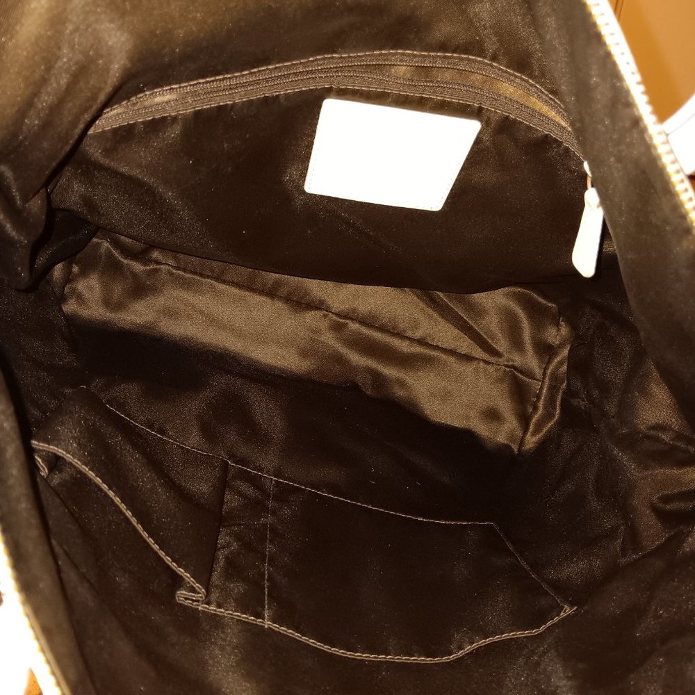 COACH LARGE OFF WHITE TOTE EUC - Picture 8 of 9